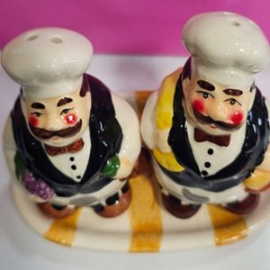 نمکدان جفتی طرح سر آشپز