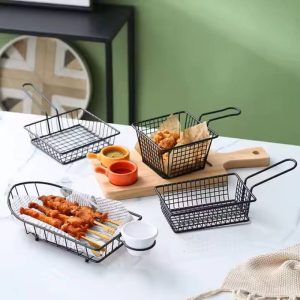 سبد سرو سیب زمینی رستورانی