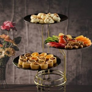 اردوخوری سه طبقه سالوت طلایی