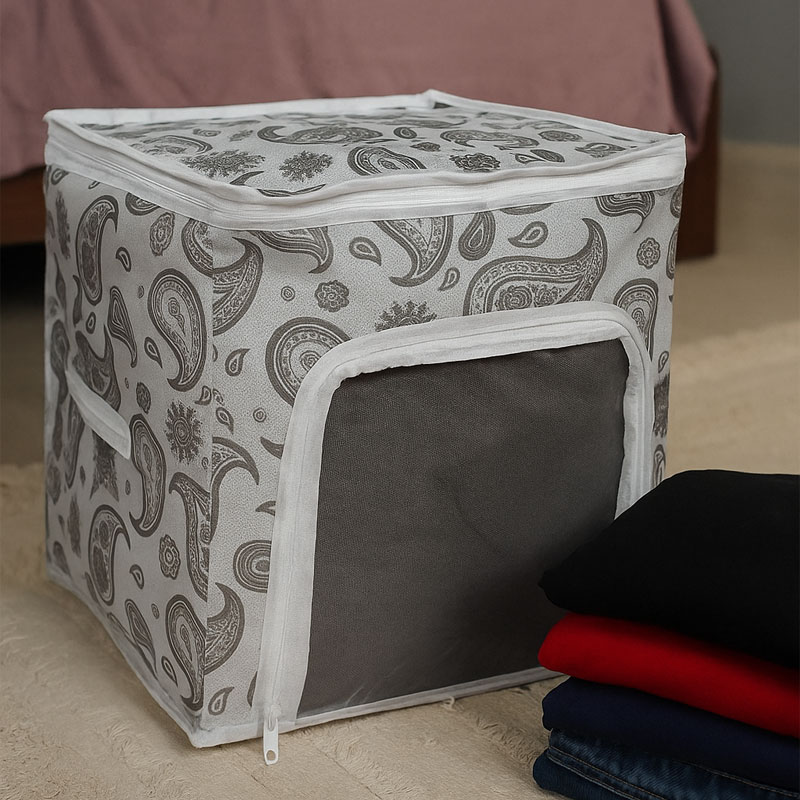 باکس لباس و ژاکت بته جقه XL